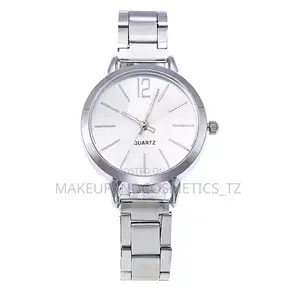 P15 - 55silver-Tone Quartz Watch With a Metal Link *1 in Stock* Price