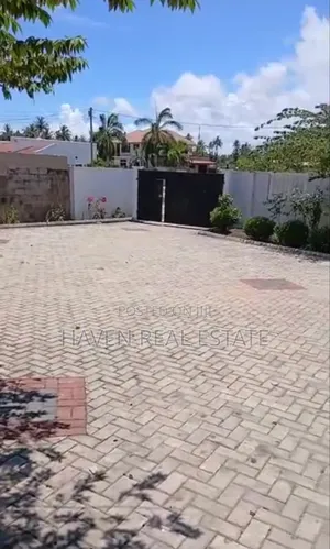 4bdrm House in Kunduchi for rent