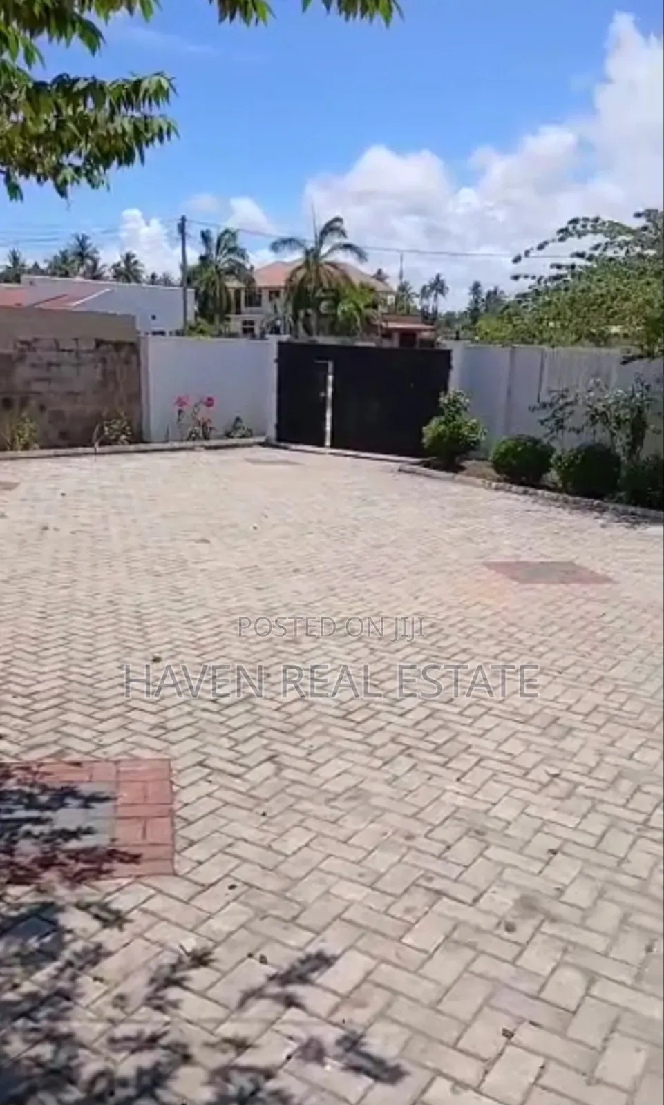 4bdrm House in Kunduchi for rent