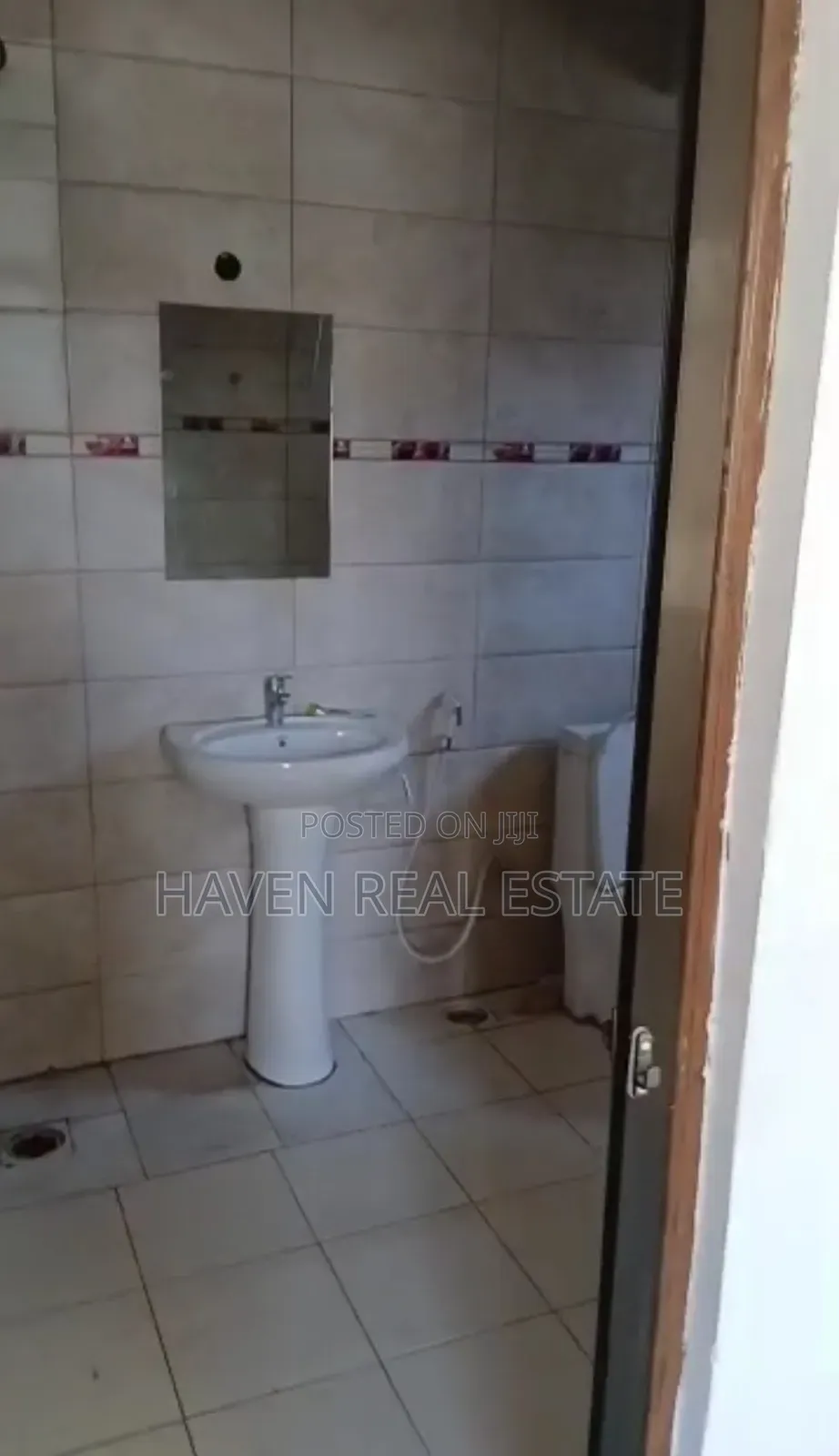 4bdrm House in Kunduchi for rent