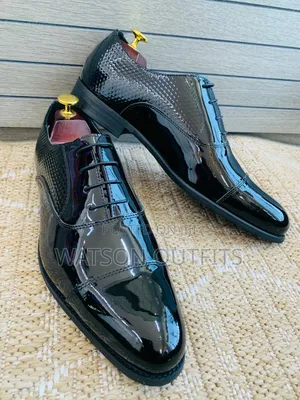 Viatu Vya Kiume or Wanaume Vinavyoshine or Men's Shiny Shoes