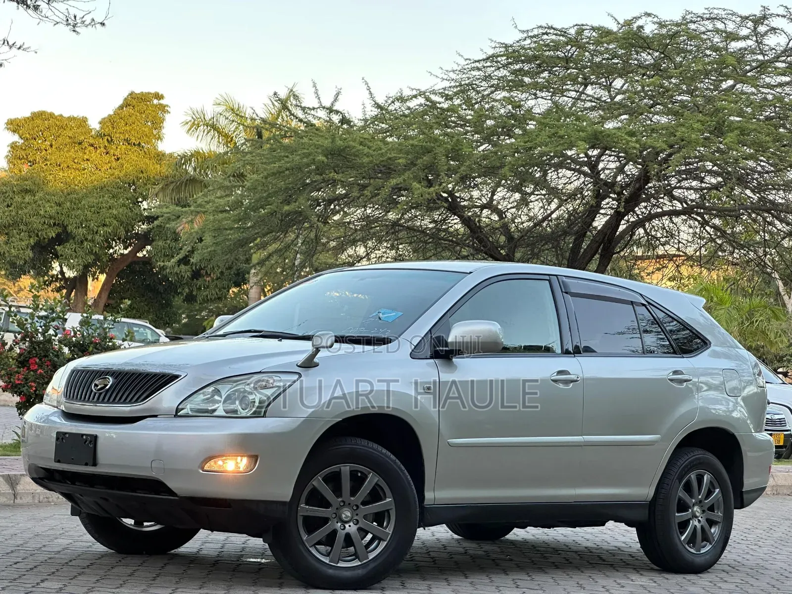 Toyota Harrier 2006 Silver