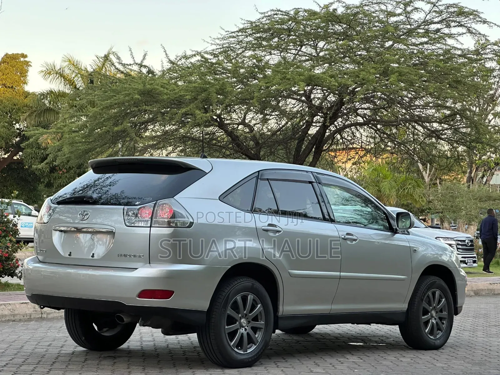 Toyota Harrier 2006 Silver