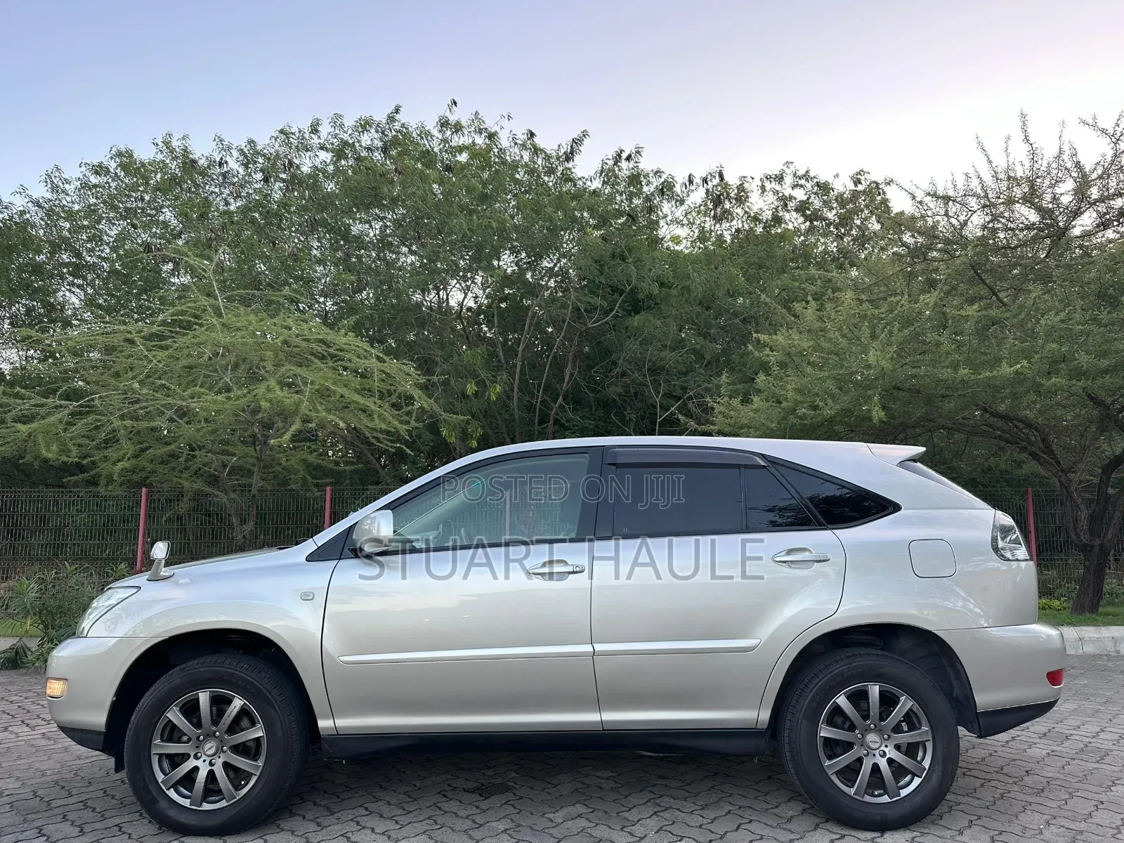 Toyota Harrier 2006 Silver