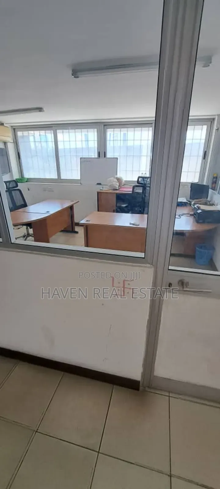 Godown for Rent at Mandela Road