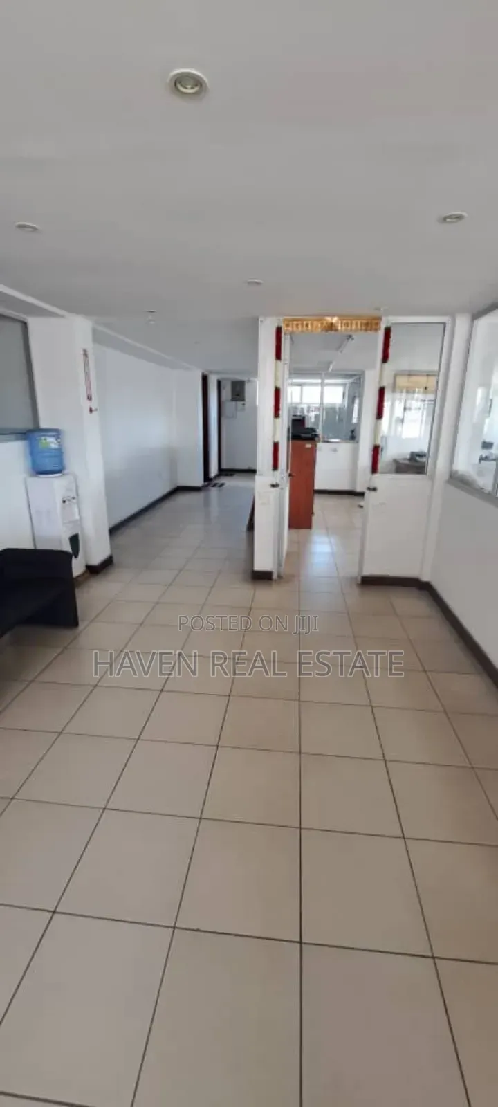 Godown for Rent at Mandela Road