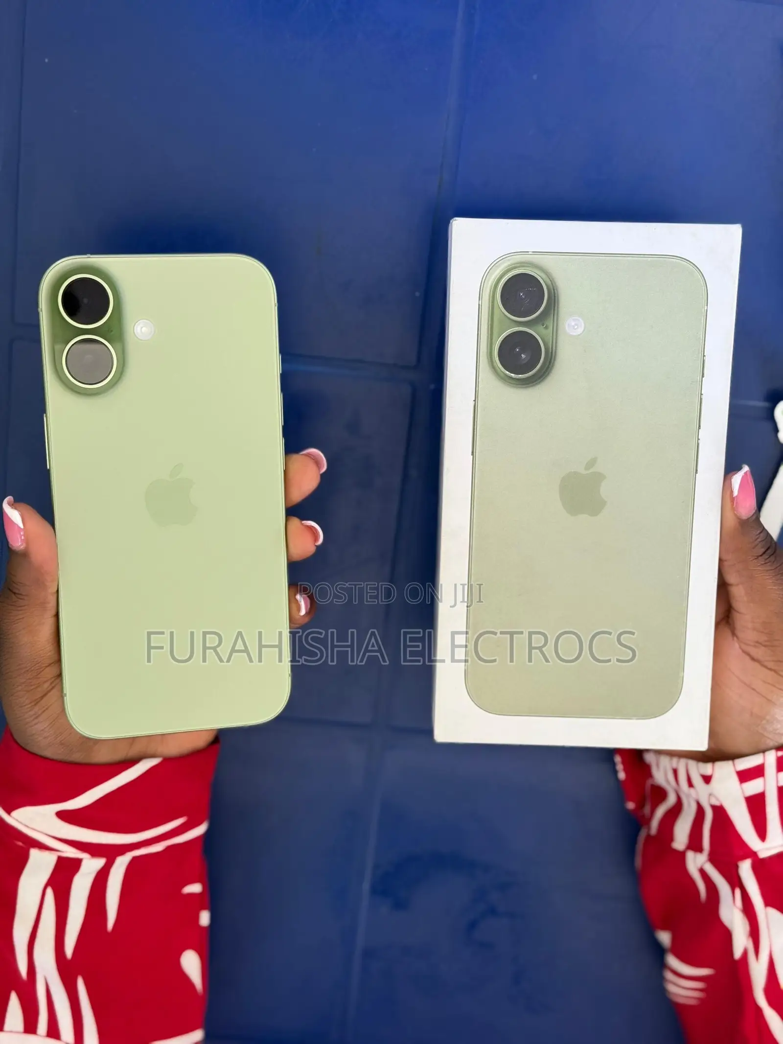 New Apple iPhone 17 256 GB Green