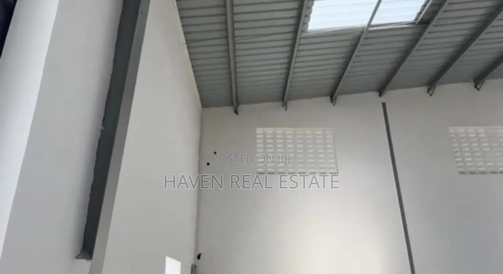Godown for Rent at Mandela Road