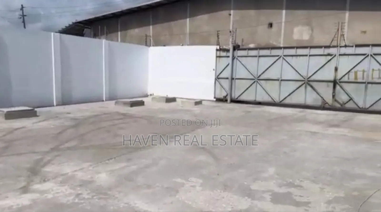 Godown for Rent at Mandela Road