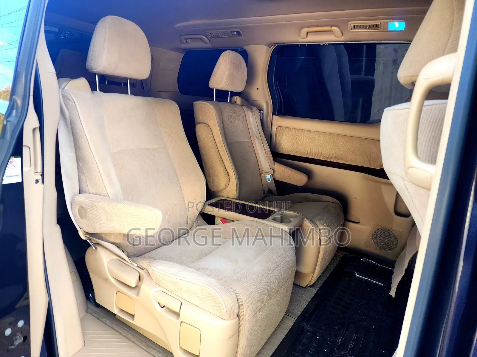 Toyota Vellfire 2009 Black