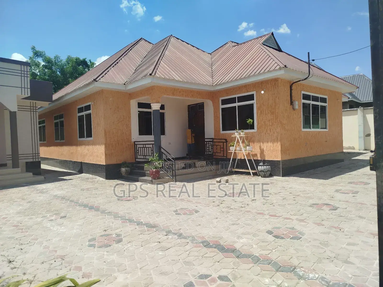 4bdrm House in Malamba Mwisho, Kinondoni for rent