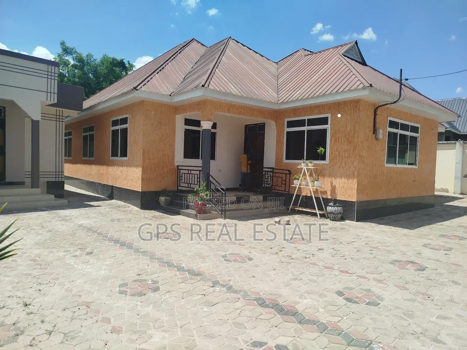 4bdrm House in Malamba Mwisho, Kinondoni for rent