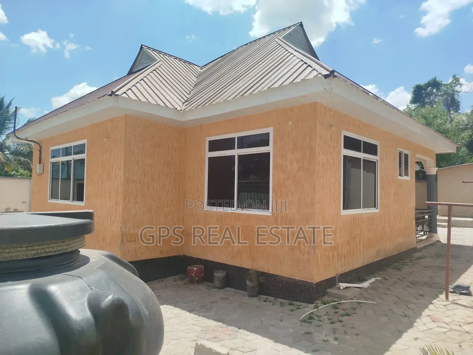 4bdrm House in Malamba Mwisho, Kinondoni for rent