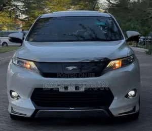 Toyota Harrier 2015 Off white