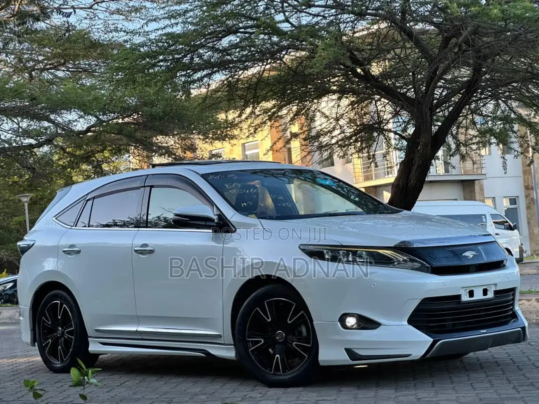 Toyota Harrier 2015 Off white