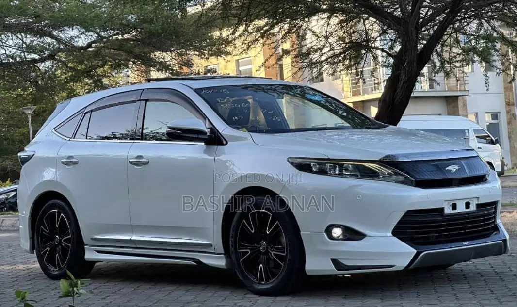 Toyota Harrier 2015 Off white