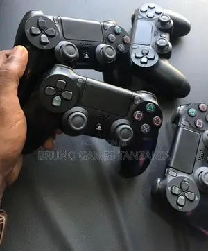 Ps4 Original Controllers