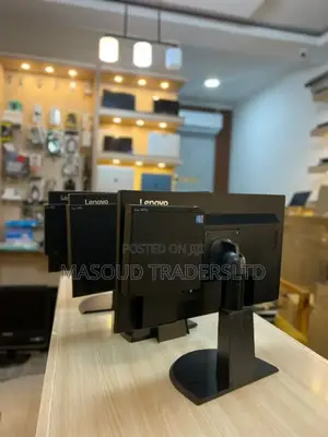 Desktop Computer Lenovo Ideacentre AIO 330 8GB Intel Core I5 HDD 500GB