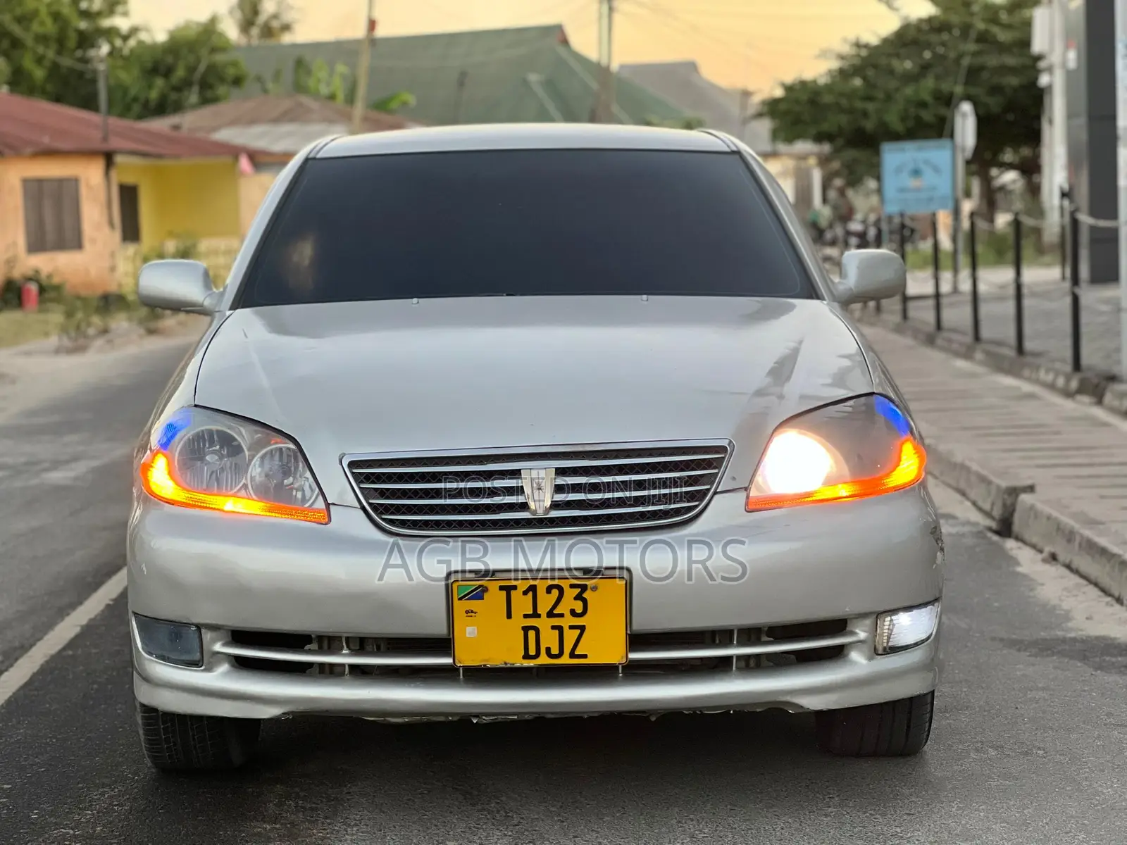 Toyota Mark II 2.0 RWD 2004 Silver