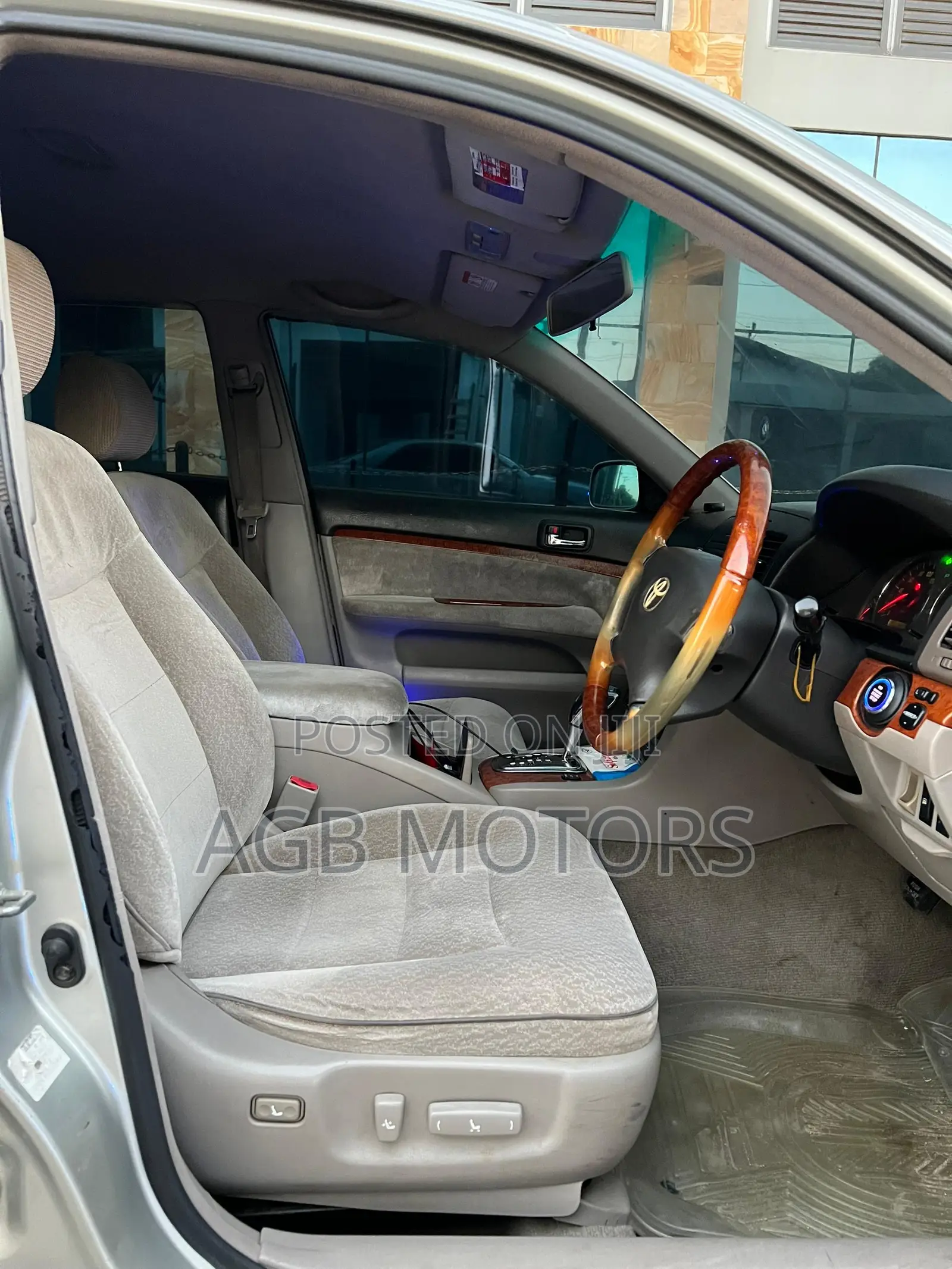 Toyota Mark II 2.0 RWD 2004 Silver