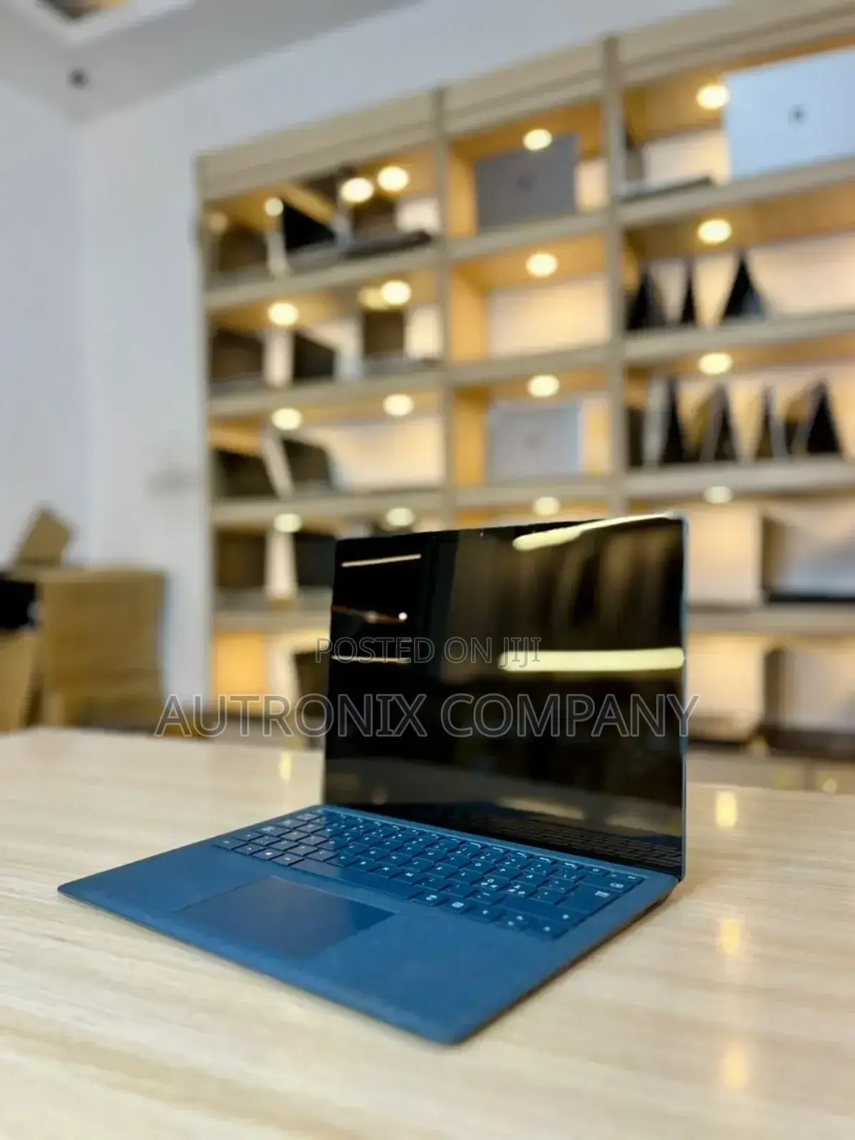 Laptop Microsoft Surface Laptop 8GB Intel Core I7 SSD 256GB