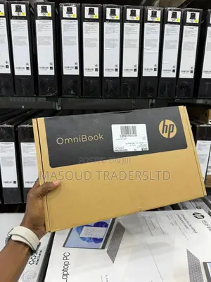 New Laptop HP OmniBook 5 Flip 16GB Intel Core I7 SSD 512GB
