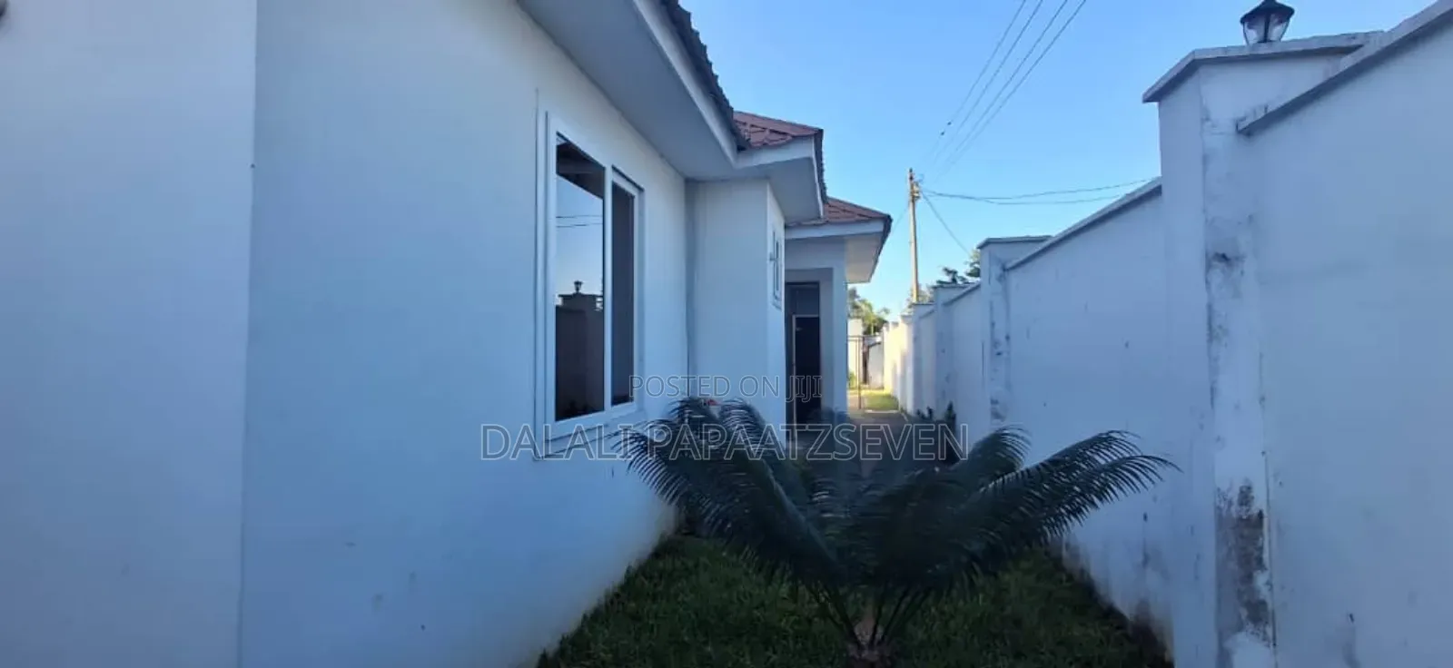 3bdrm Villa in Dalalipapaatzseven, Kinondoni for rent