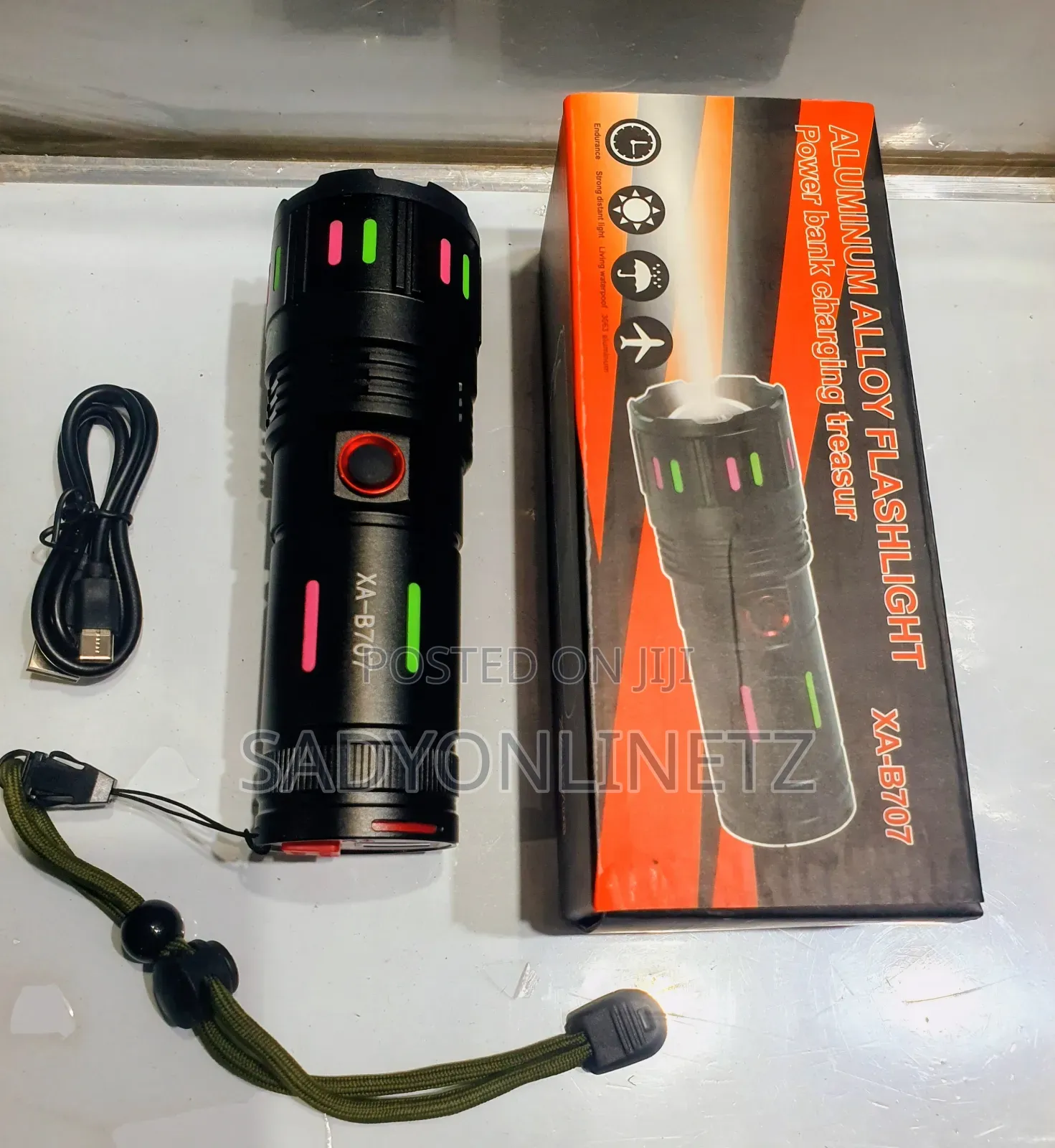 2 in 1 Powerful Led Flashlight With Power Bank