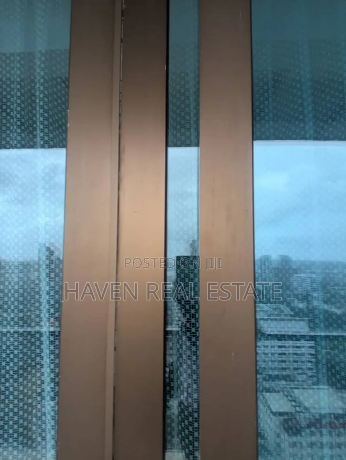 4bdrm Apartment in Kivukoni for sale
