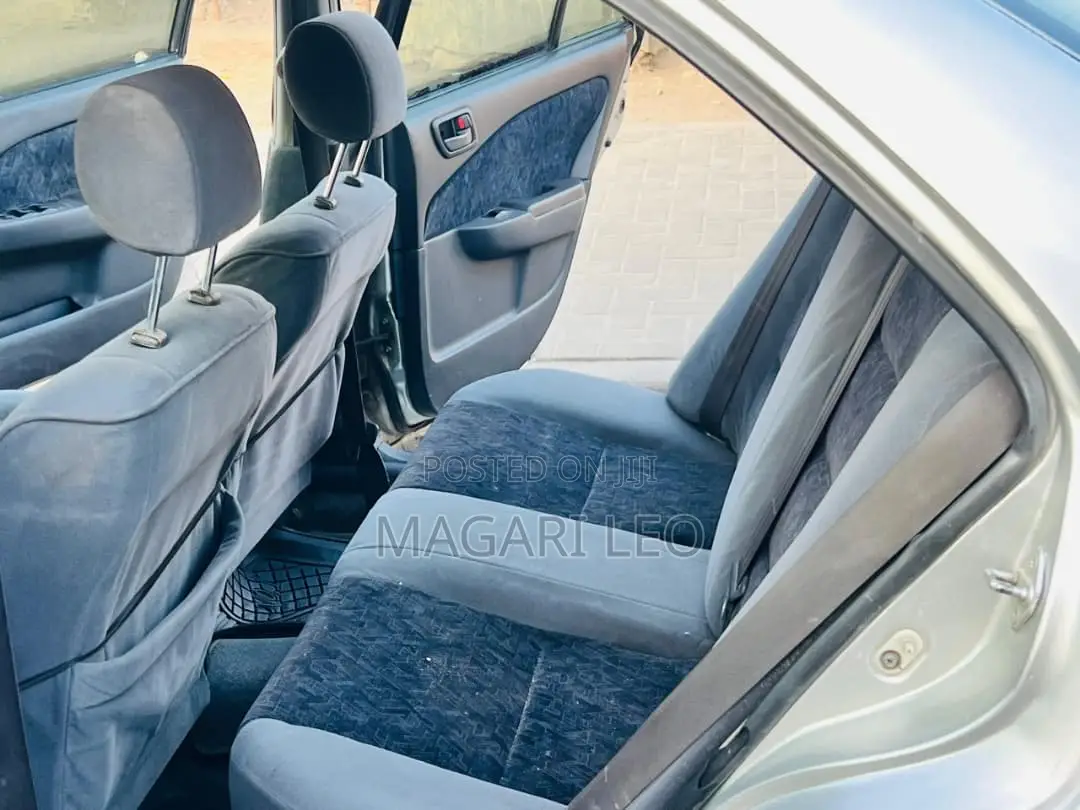 Toyota Carina 2001 Silver