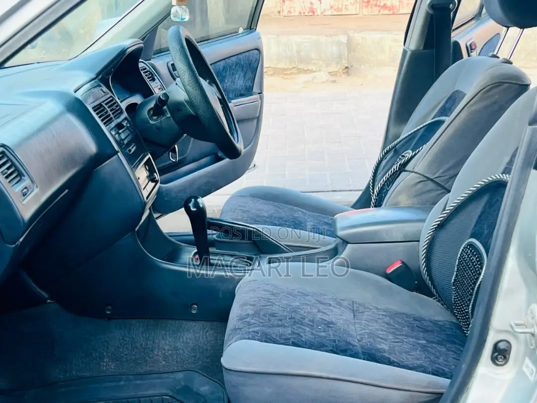 Toyota Carina 2001 Silver