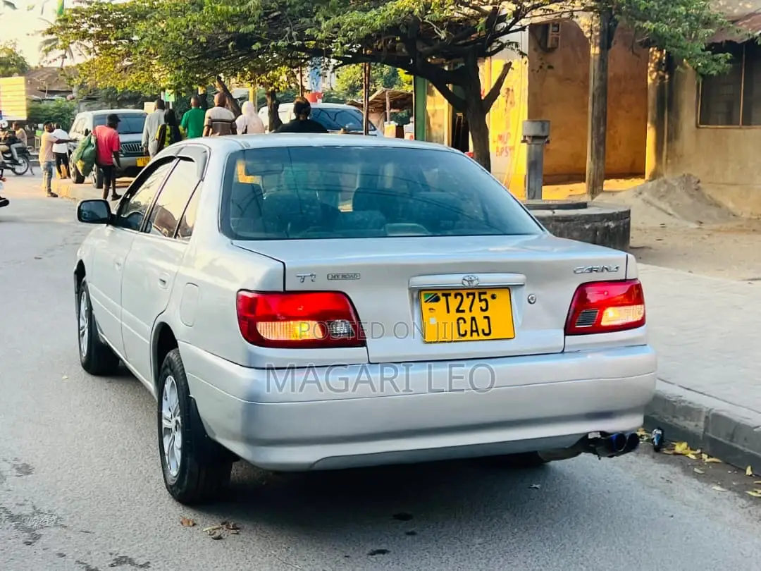Toyota Carina 2001 Silver