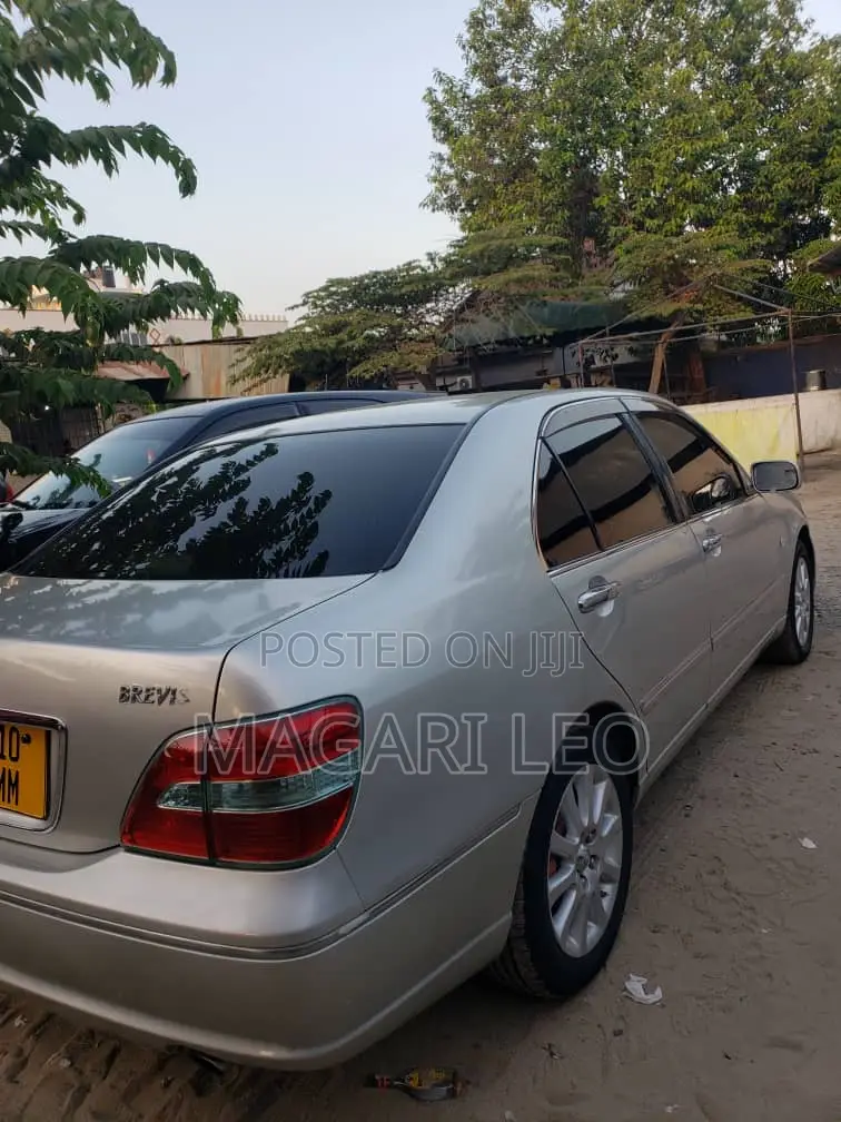 Toyota Brevis 2005 Silver