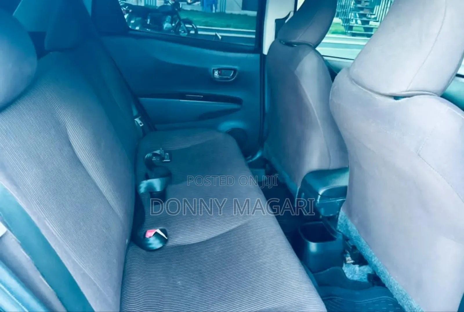 Toyota Vitz 2013 Black