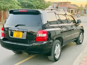 Toyota Kluger 2003 Black