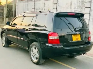 Toyota Kluger 2003 Black