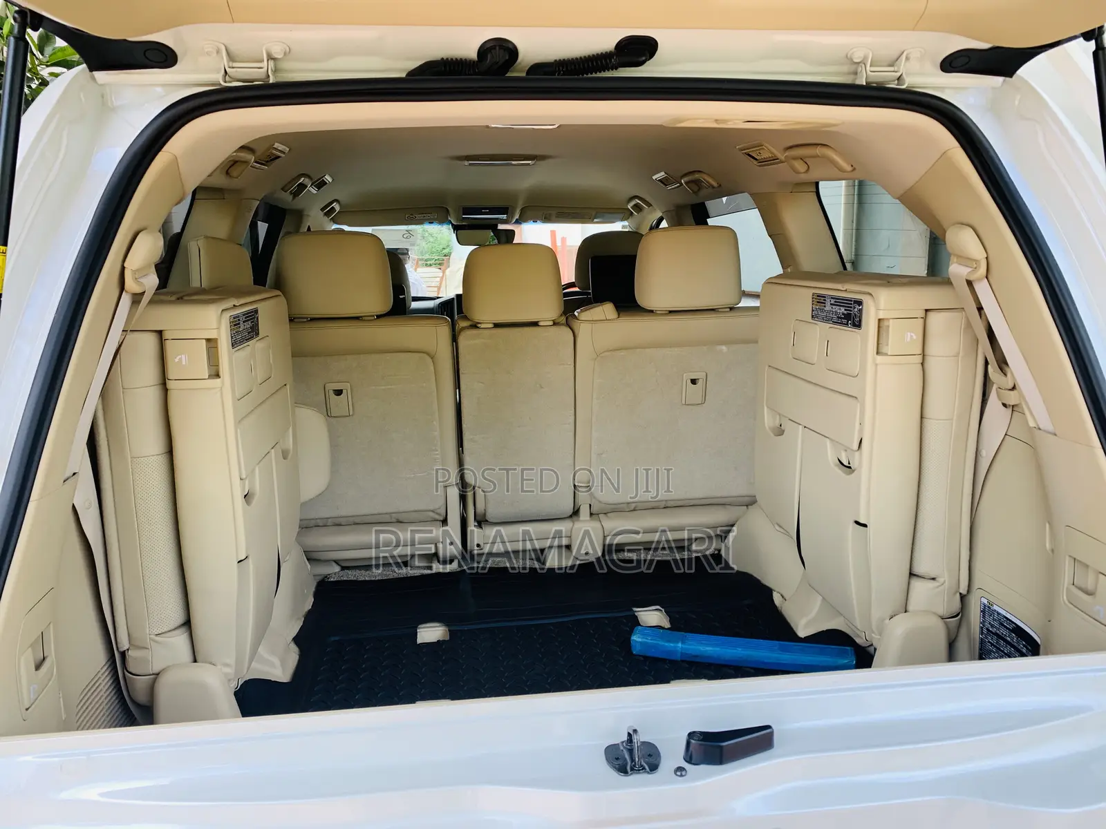 Toyota Land Cruiser 2018 White