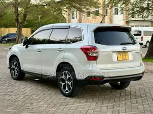 Subaru Forester 2014 Pearl