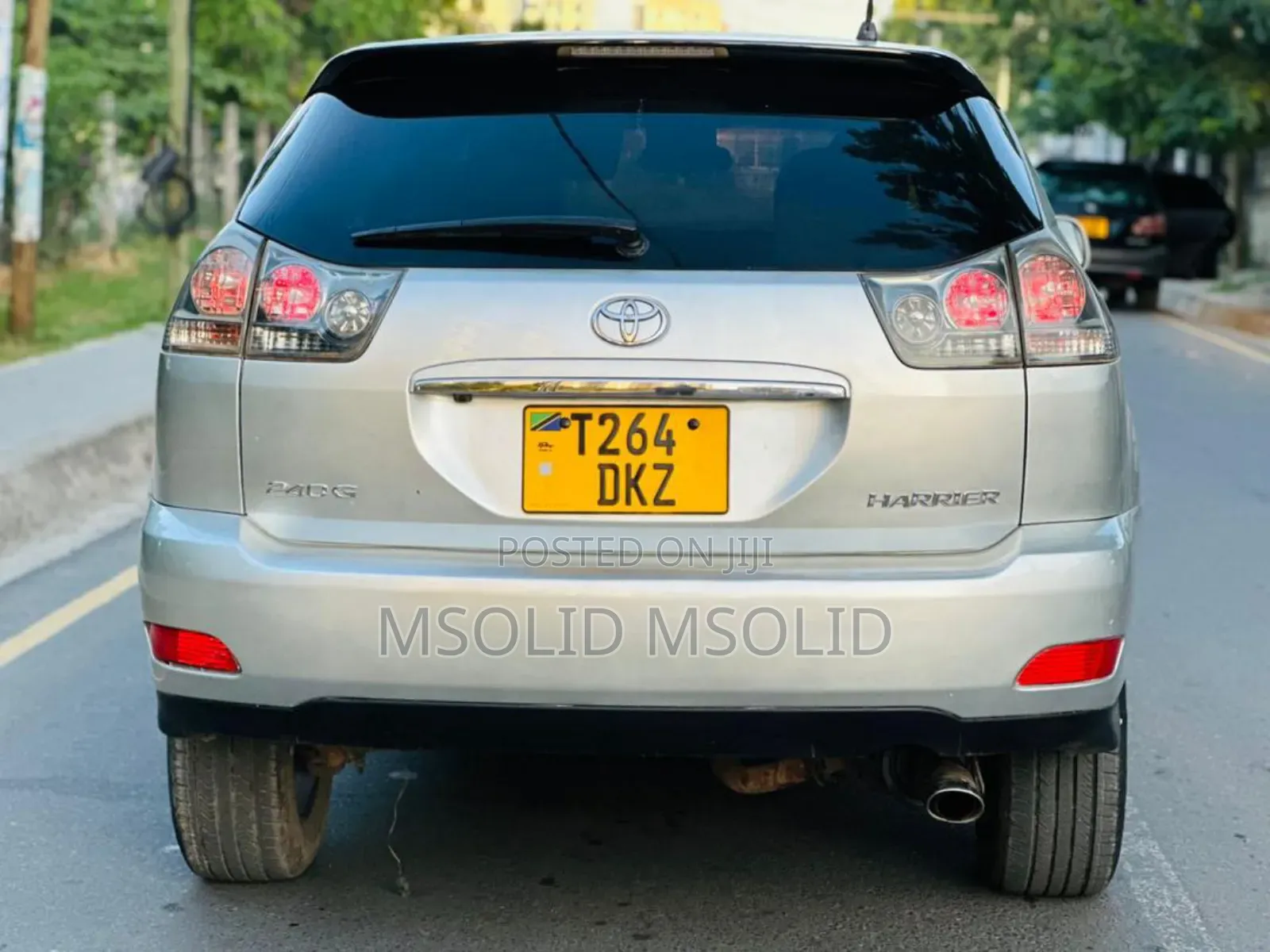 Toyota Harrier 2005 Silver