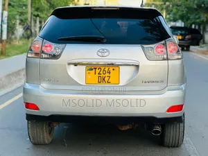 Toyota Harrier 2005 Silver