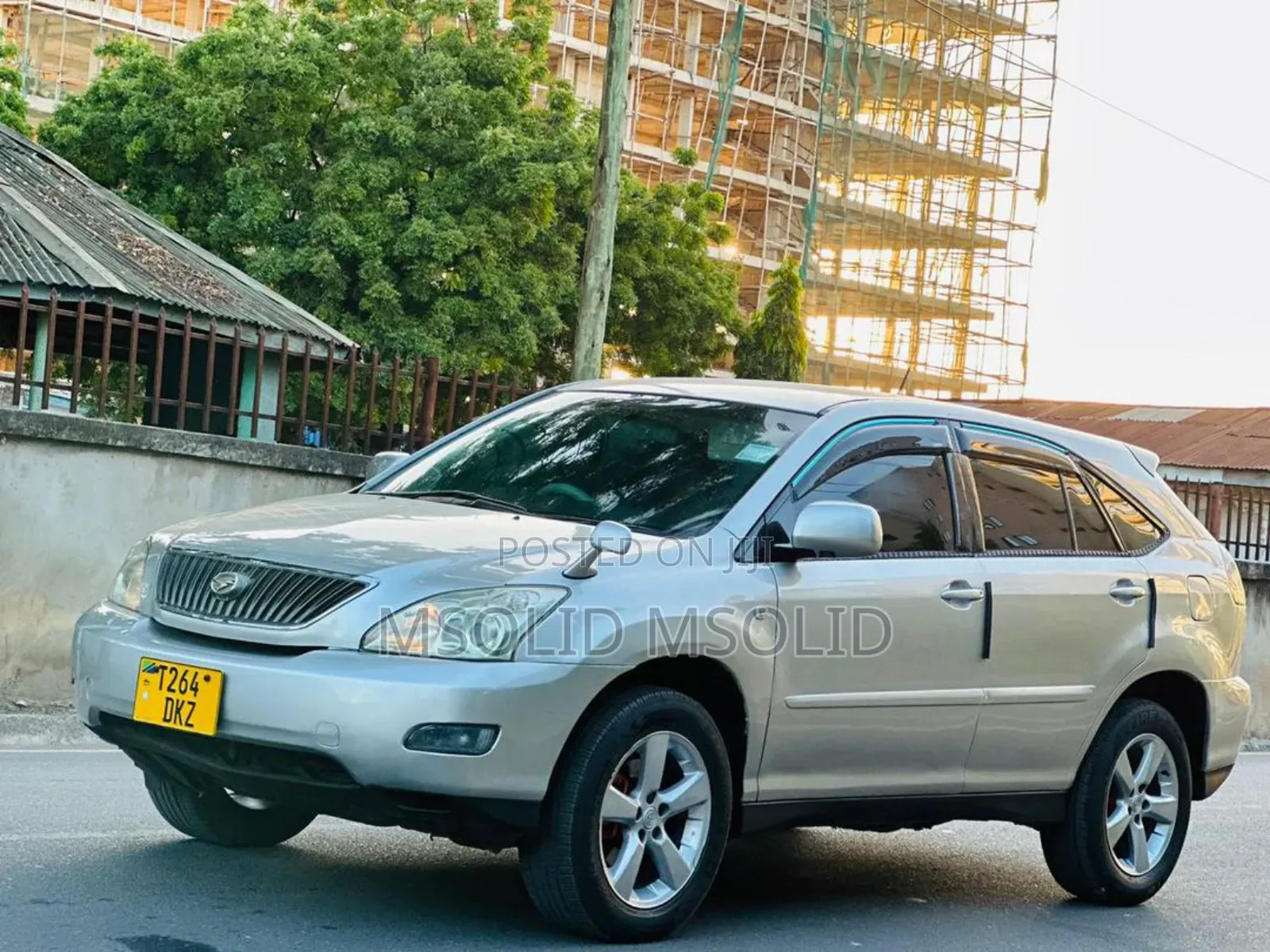 Toyota Harrier 2005 Silver