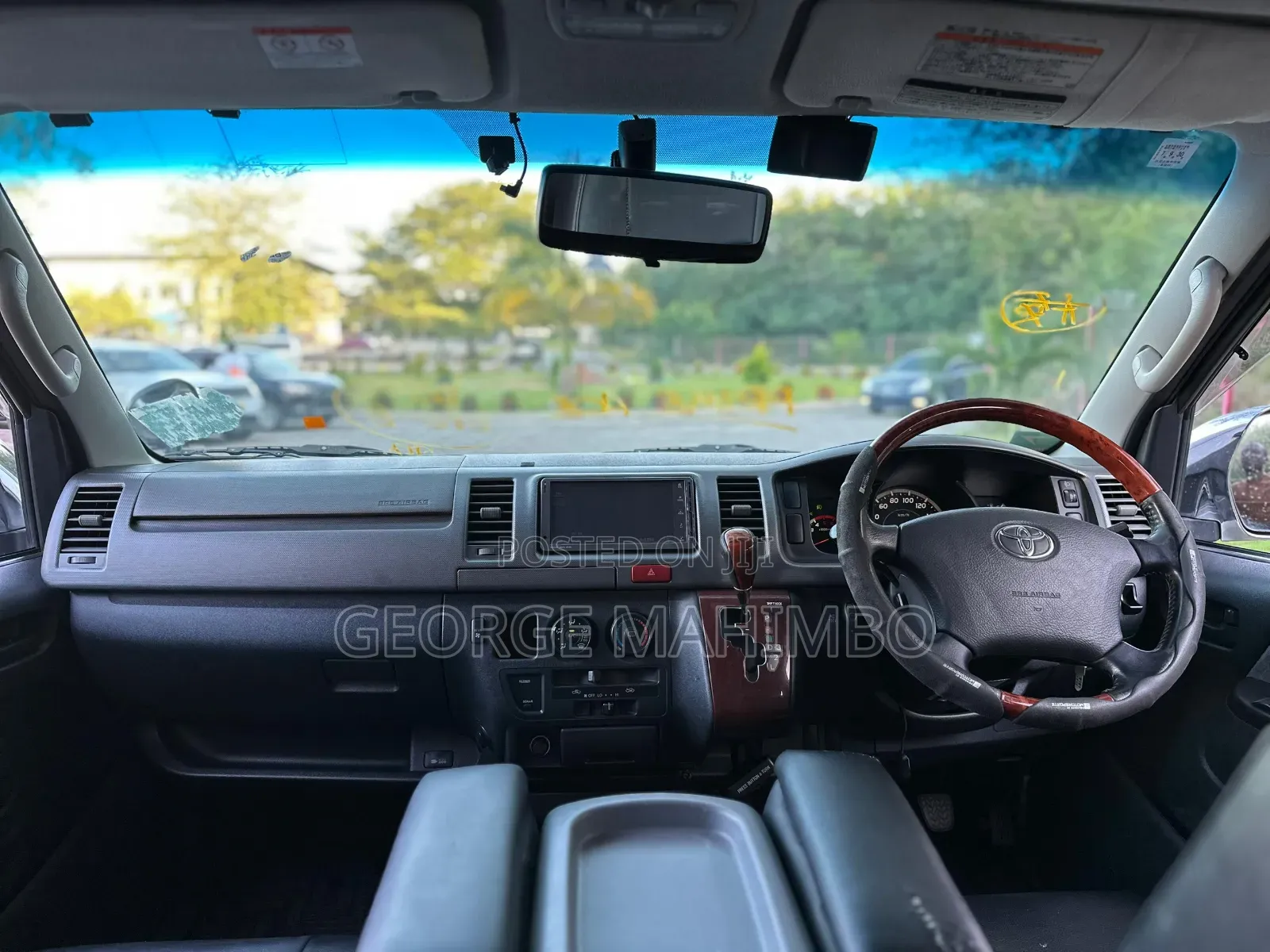 Toyota Regius 2008 Silver