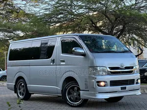 Toyota Regius 2008 Silver