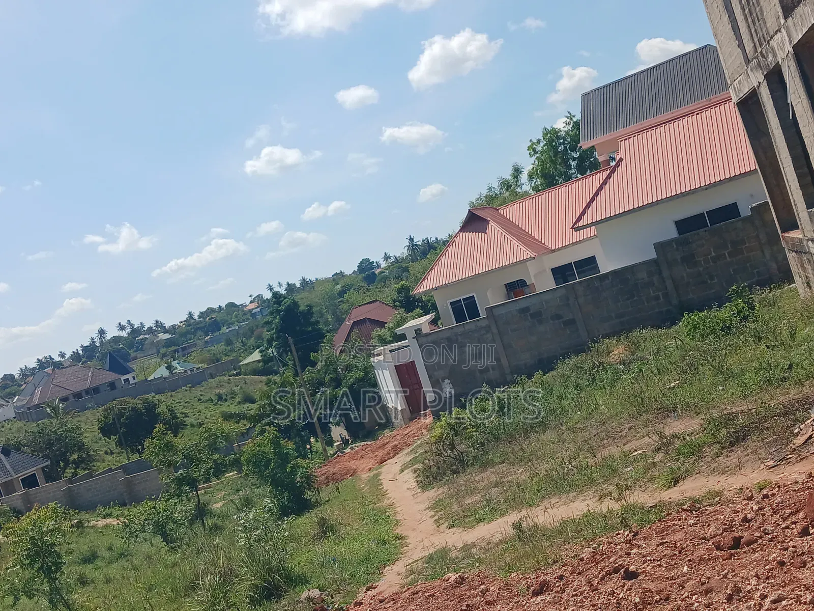 Viwanja Vizuri Sana Vinauzwa Madale Flamingo