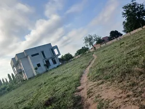 Viwanja Vizuri Sana Vinauzwa Madale Flamingo