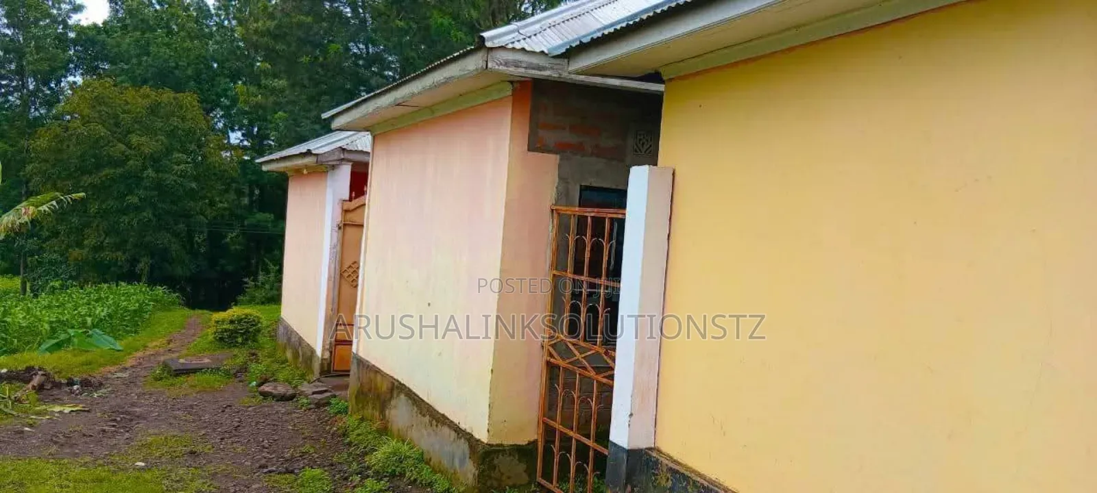 56-Room Property Sale – Momela, Usa-River