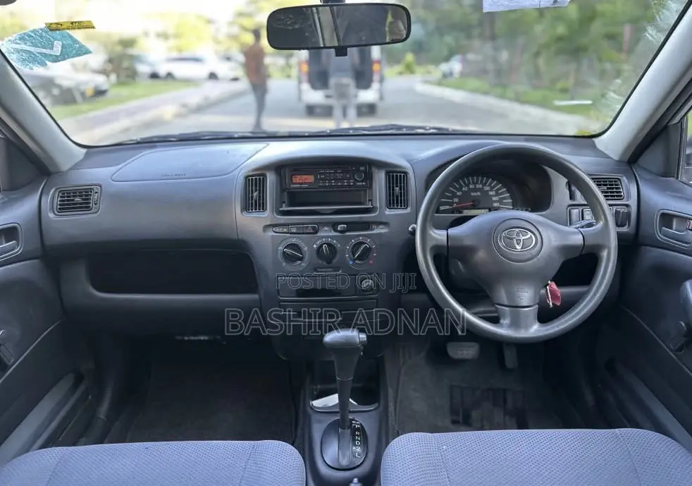 Toyota Probox 2003 Silver