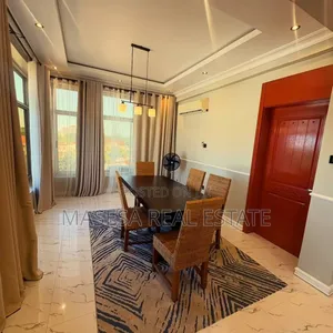 Furnished 2bdrm Apartment in Oyster Bay for rent