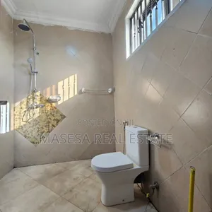 4bdrm Villa in Mikocheni for rent