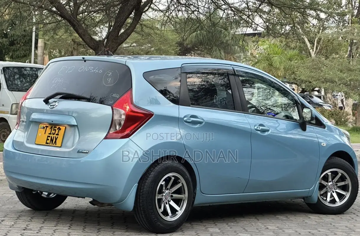 Nissan Note 1.2 Petrol 2012 Blue